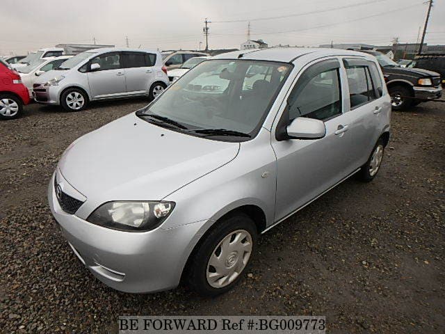 MAZDA Demio