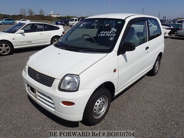 MITSUBISHI Minica