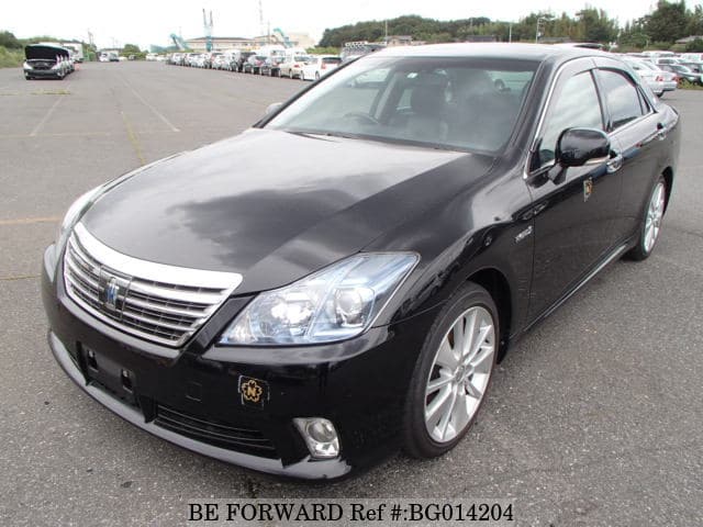 Toyota crown 2011