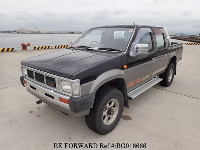 Used 1990 NISSAN DATSUN TRUCK W CAB AX/S-BMD21 for Sale