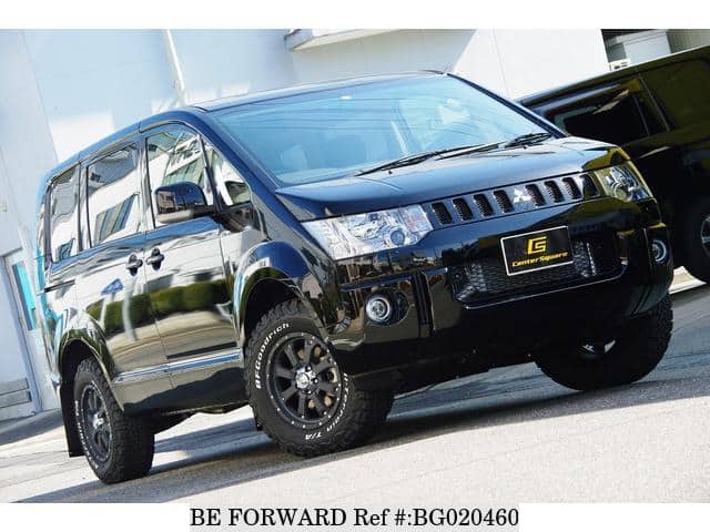 Mitsubishi delica 2017