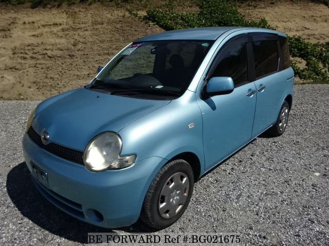 TOYOTA Sienta