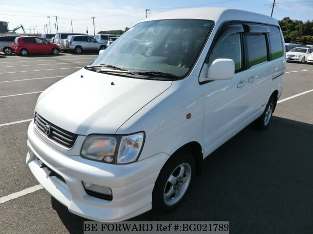 TOYOTA Liteace Noah