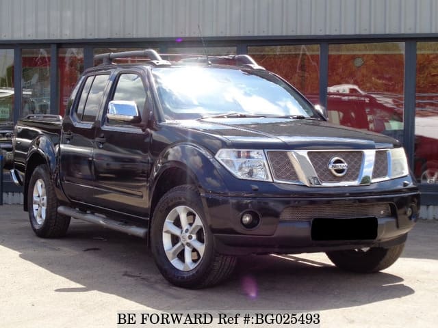 NISSAN Navara