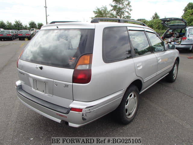 Nissan wingroad 1996
