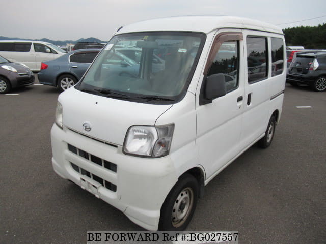 DAIHATSU Hijet Cargo