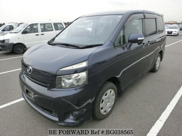 Toyota voxy 2007