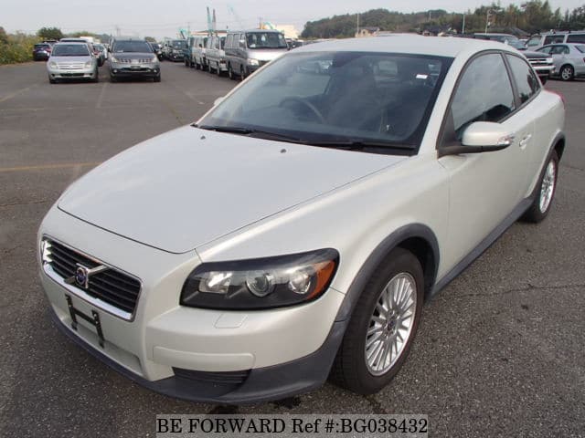 VOLVO C30