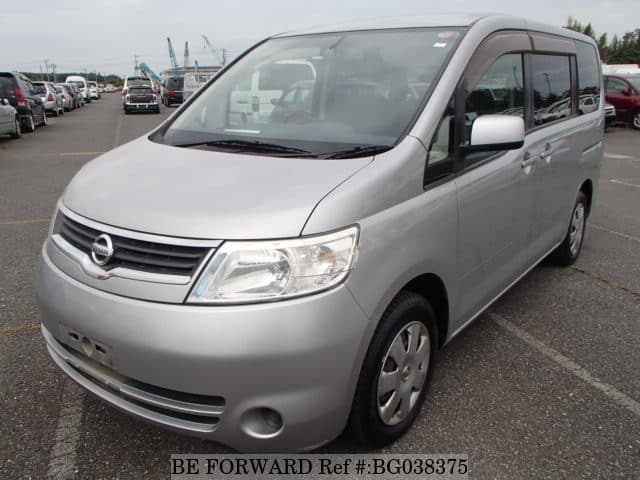 Nissan serena 2007