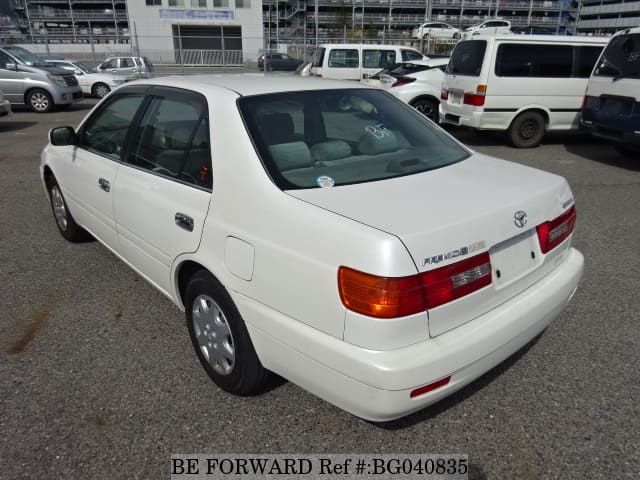 Toyota corona premio 2001