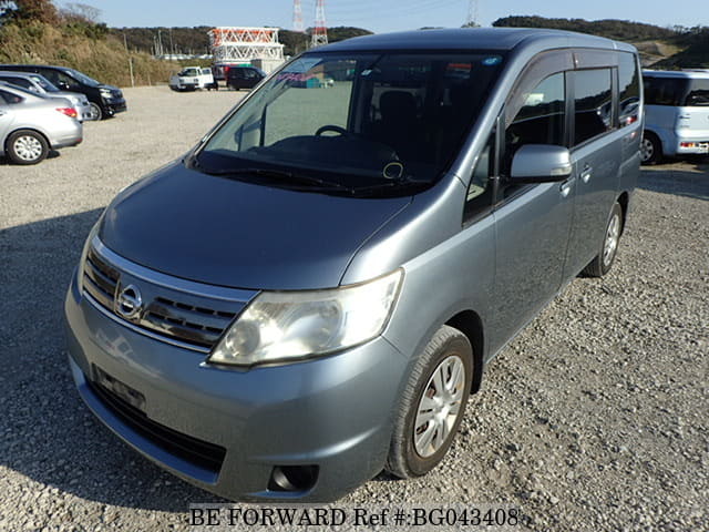Nissan serena 2008