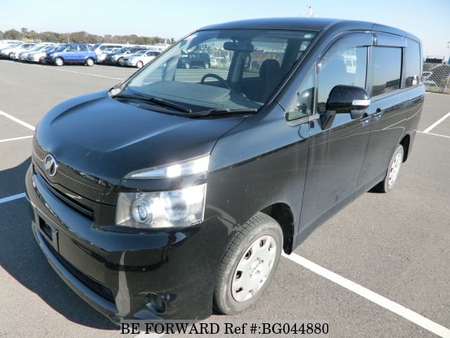 Toyota voxy 2009
