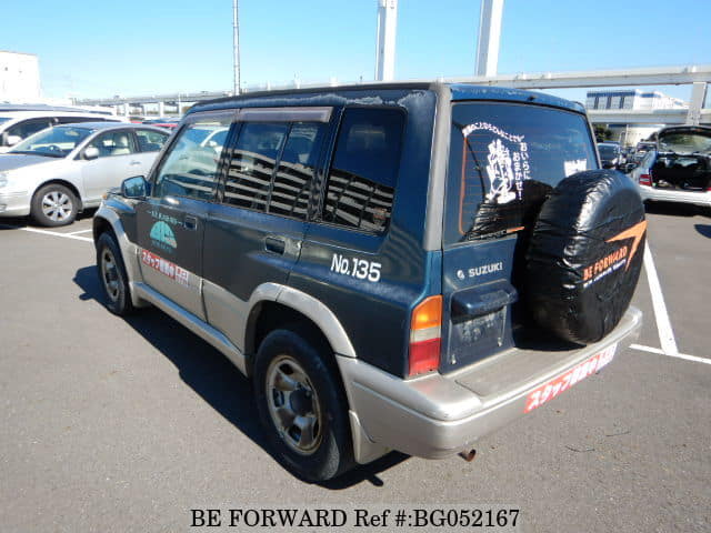 Suzuki escudo td11w