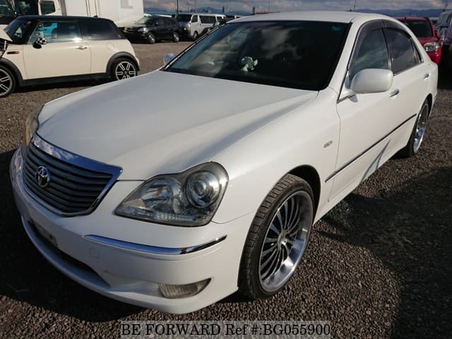 Toyota crown majesta 2004