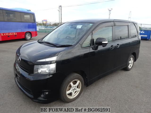 Toyota voxy 2009