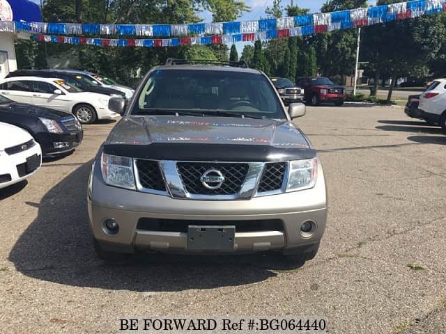 NISSAN Pathfinder