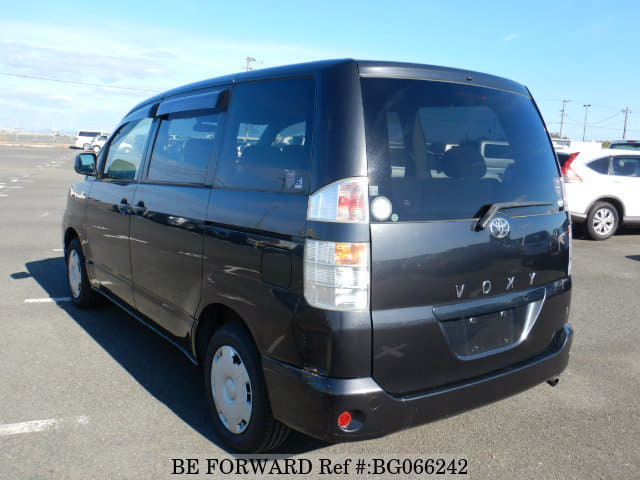 Toyota voxy 2002