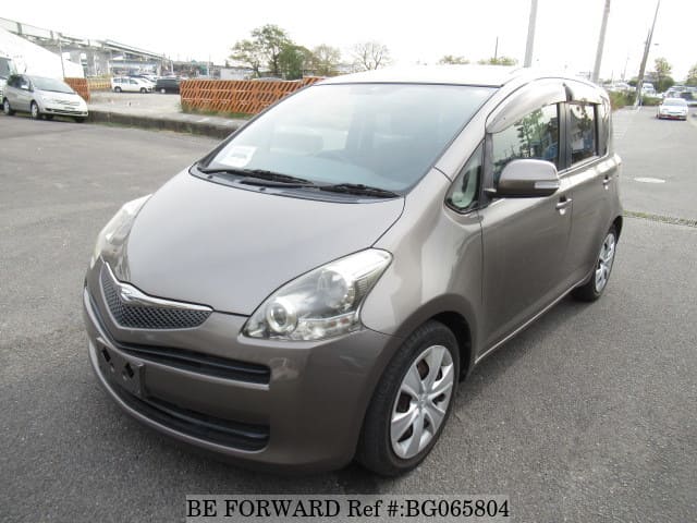 Toyota ractis 2009