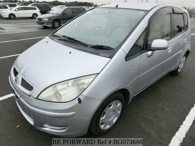 Mitsubishi colt 2003 года