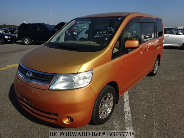 Nissan serena 2007