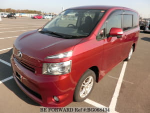 Used 2009 TOYOTA VOXY BG068434 for Sale