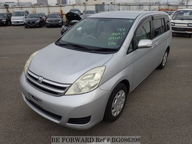 Toyota isis 2007