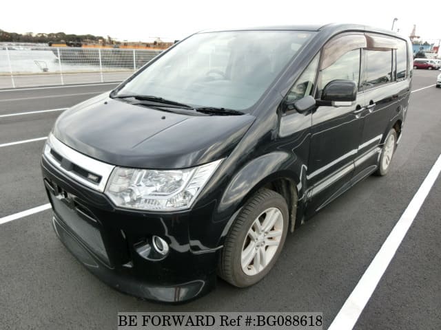 Delica mitsubishi 2008