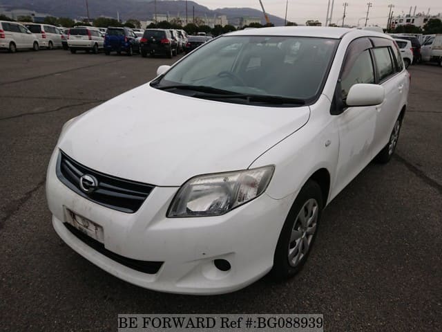 Toyota corolla fielder 2011