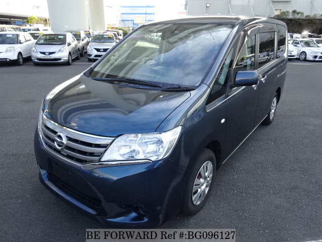 Nissan serena 2011