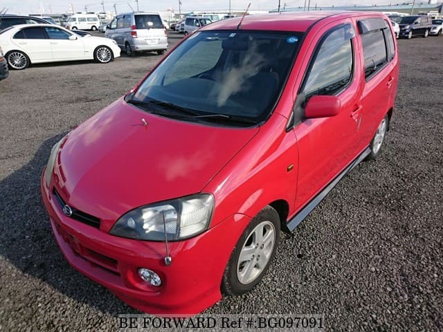 2005 daihatsu yrv