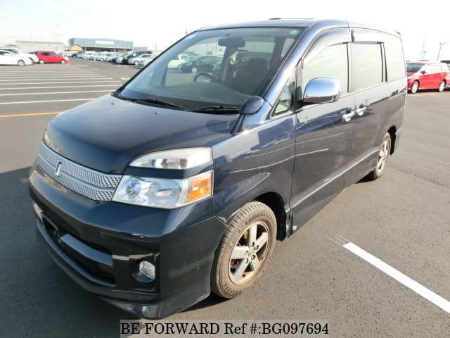 Toyota voxy 2006