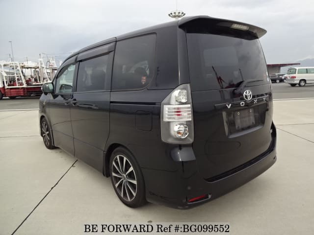 Toyota voxy 2008