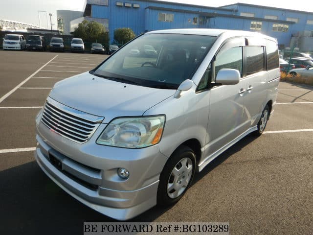 Toyota noah 2006