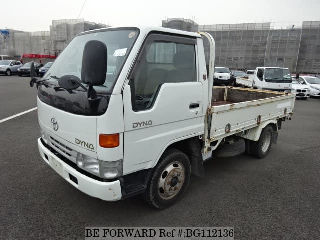 TOYOTA Dyna Truck