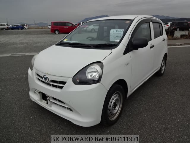 DAIHATSU Mira ES