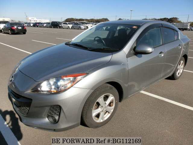 Mazda axela 2011