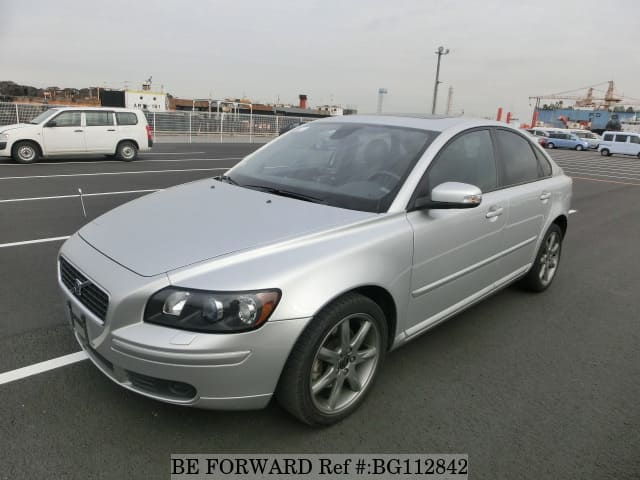 VOLVO S40