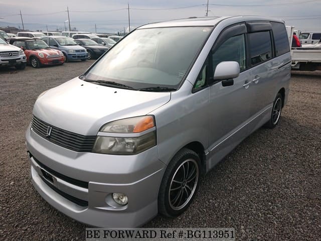 Toyota voxy 2001