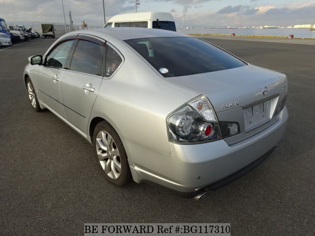 Nissan fuga 250gt