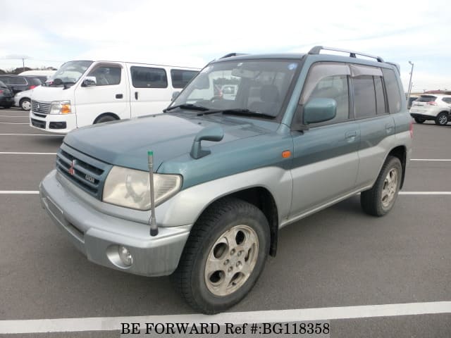 MITSUBISHI Pajero iO