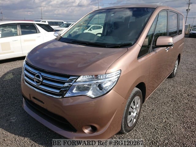 Nissan sirena 2015