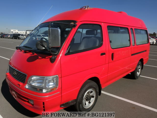 TOYOTA Hiace Commuter