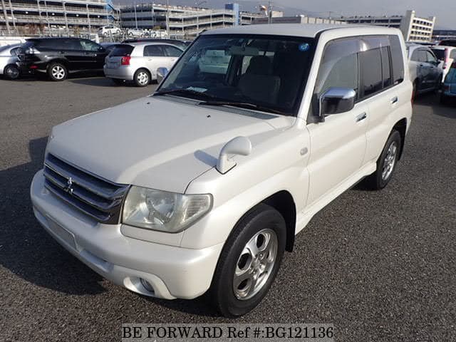 MITSUBISHI Pajero iO