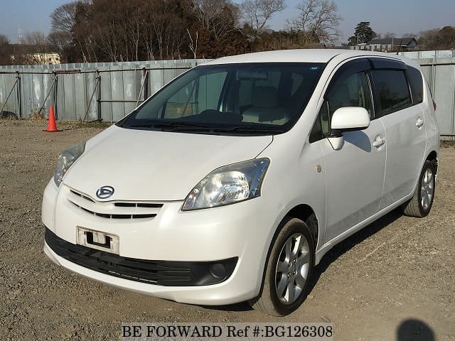 Daihatsu boon luminas