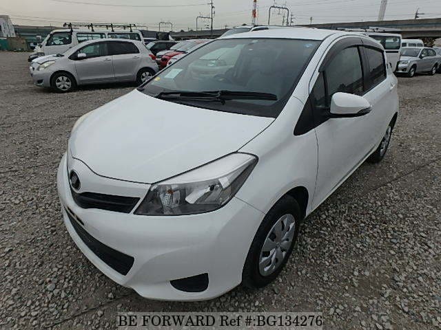 TOYOTA Vitz