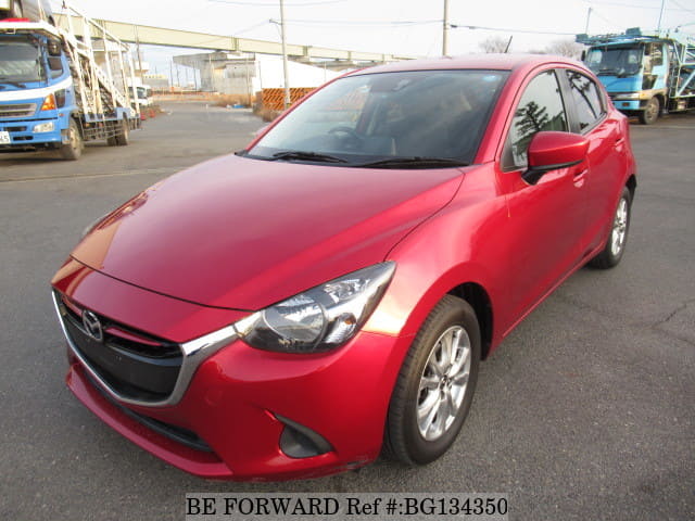 Mazda demio 2016