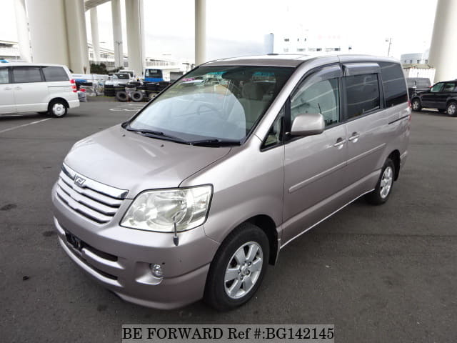Toyota noah 2002