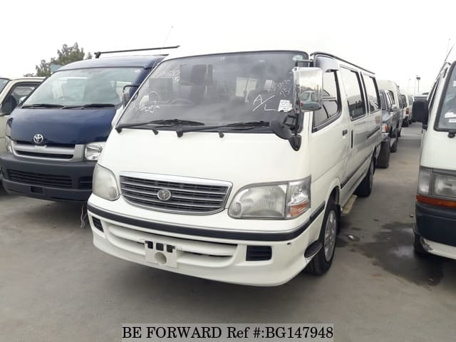 TOYOTA Hiace Commuter