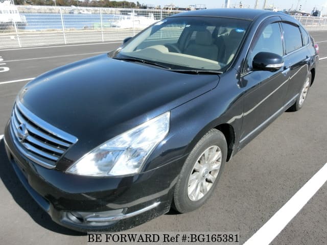 Nissan teana 2010 года