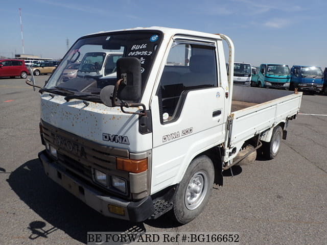 Тойота dyna 1990